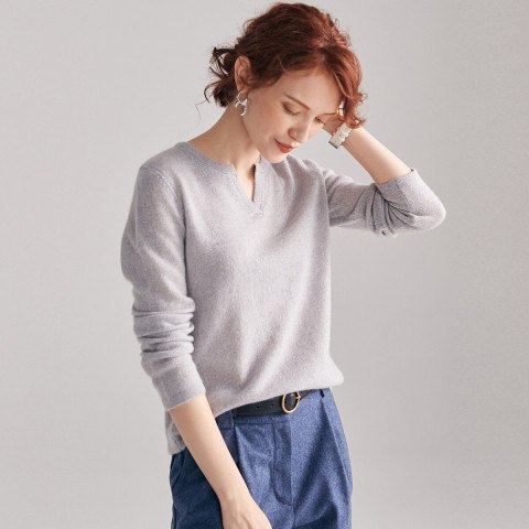 PLUS会员：帕罗 超值购【91.3%羊绒】亨利领女士羊绒衫 高品质下单领取满870减435元优惠券，Plus积分兑换800-80神券，实付349元，好评返10元，到手339元，好价！ps：plus800-80神券8日0点、10点、14点、20点刷新名额价格：339.0元  (211天新低)商家：[京东]值率：值: 6 不值: 1领券：[满870减435 | 800减80]------------------------------【🛒 立即购买】【💬 查看评论】